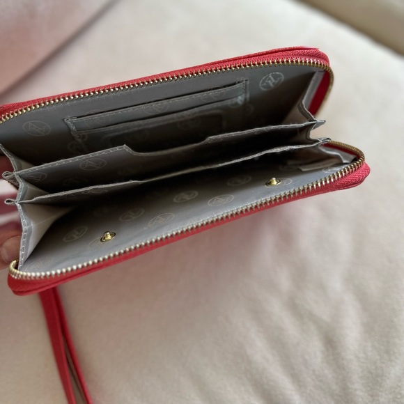 Adrianne Vittadine wallet - Picture 3 of 7